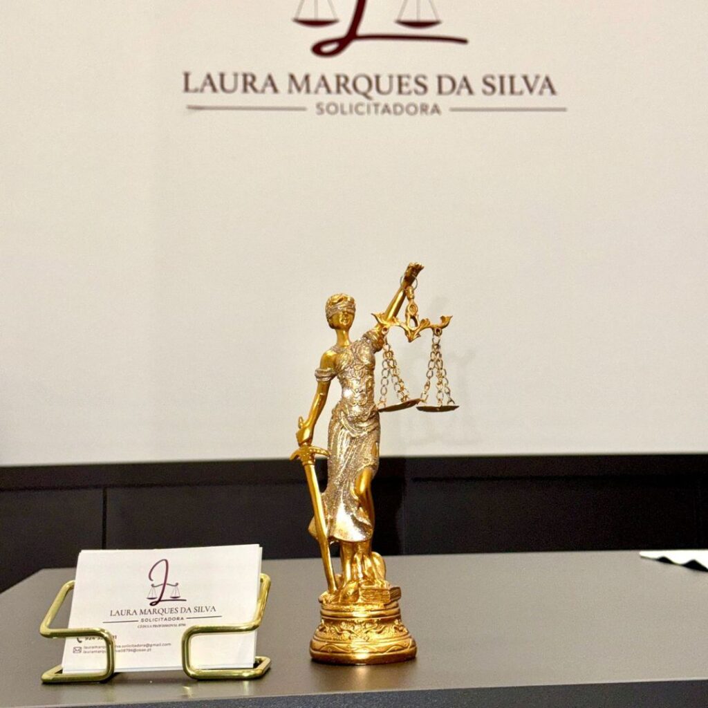 Laura Silva - Solicitadora em Viana do Castelo​